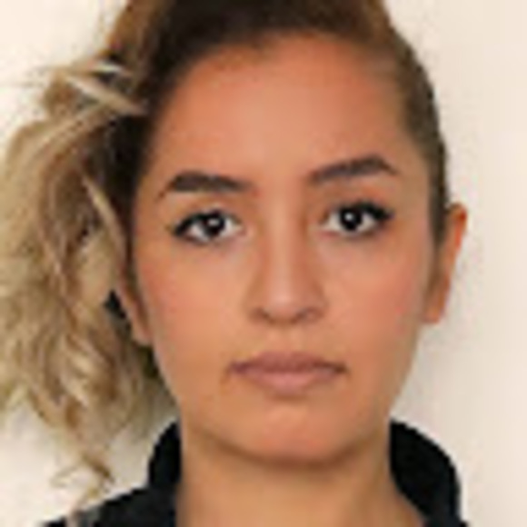 Meet your Posher, Samira - Picture 1 of 1